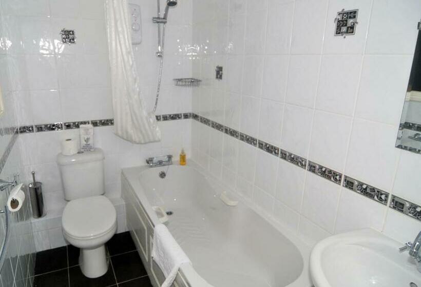 חדר סטנדרט, Brook House Inn