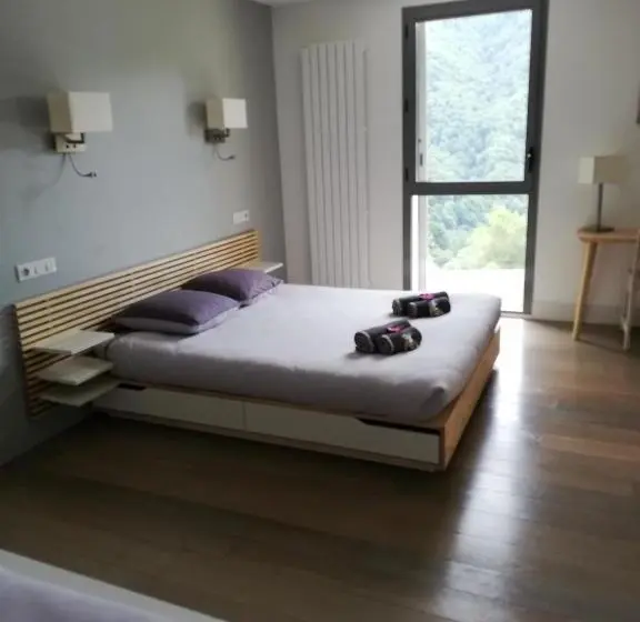 マウンテンビューファミリールーム, Auberge Des Isards