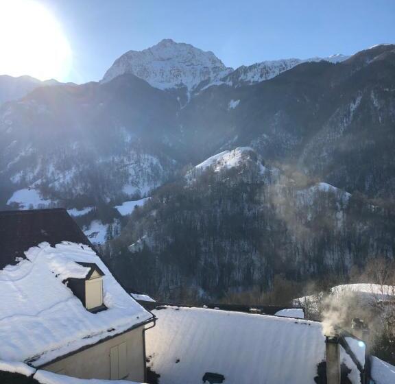 マウンテンビュースタンダードルーム, Auberge Des Isards