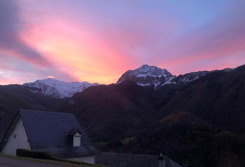 マウンテンビューファミリールーム, Auberge Des Isards