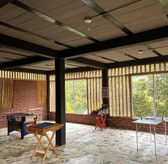 デラックスルーム, La Veranda Hotel & Restaurant