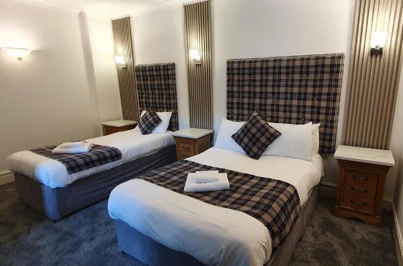 Семейный Номер Вид на Море, The Grey Gull