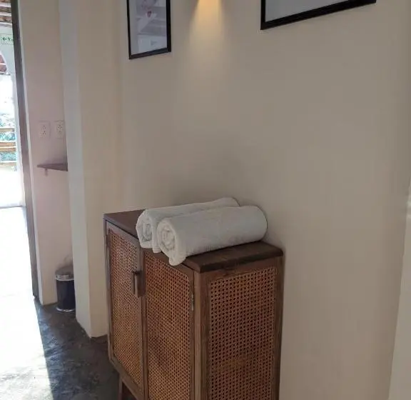 デラックスルーム, La Veranda Hotel & Restaurant