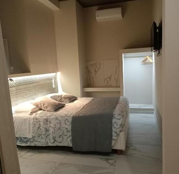 اتاق استاندارد, Pvrooms