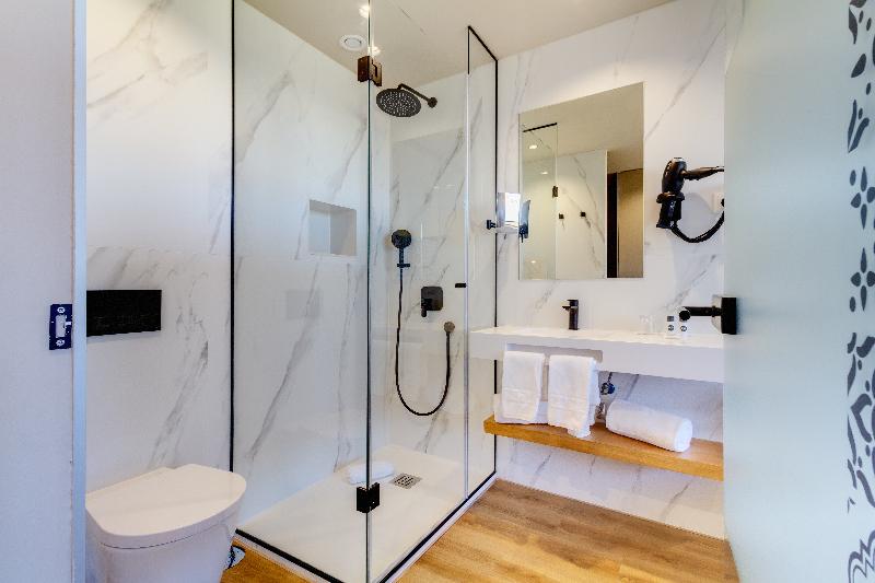 חדר דלוקס, M Bahalap  Palangka Raya