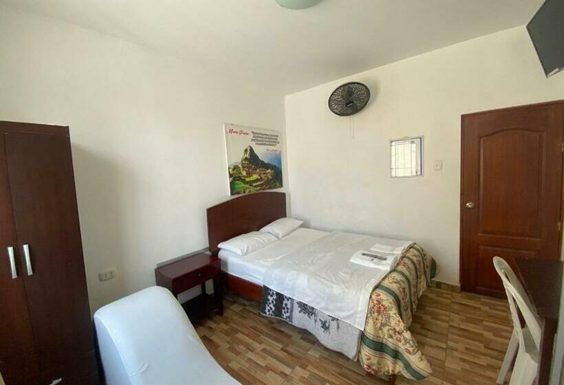 اتاق لوکس, Hostal Hogar 3 Estrellas Chepén