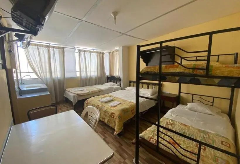 اتاق سوپریور سه تخته, Hostal Hogar 3 Estrellas   Chepén