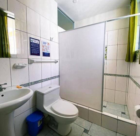 اتاق سوپریور سه تخته, Hostal Hogar 3 Estrellas Chepén