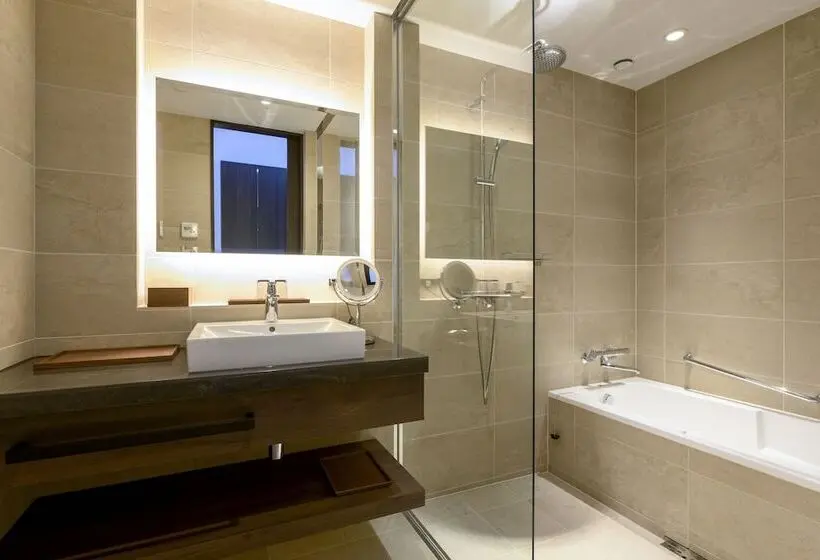 スイート, Yu Kiroro, Ski In Ski Out Luxury Residences
