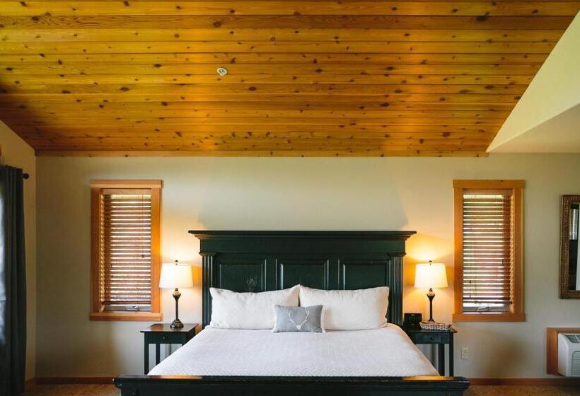 Люкс с Балконом, Mt Gardner Inn