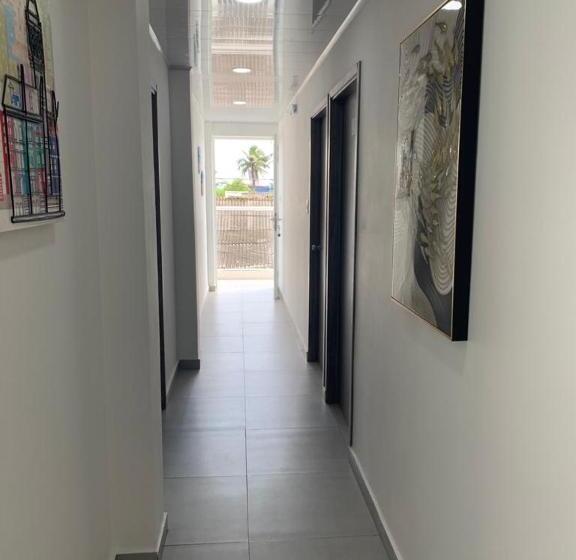 家庭间, Summer Breeze