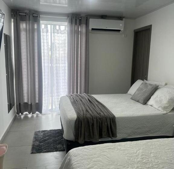 带阳台的三人标准间, Summer Breeze