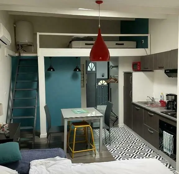 スタンダードスタジオ, Appartshotels De Ville
