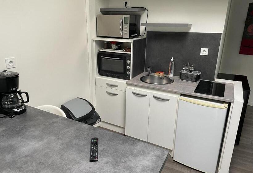 标准工作室, Appartshotels De Ville