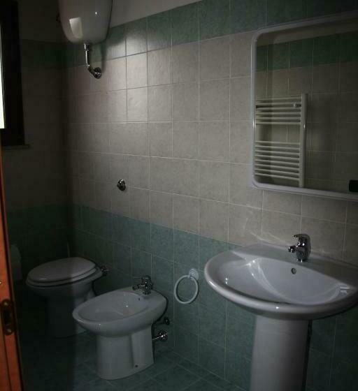 غرفة قياسية رباعية, Agriturismo Costa Verde