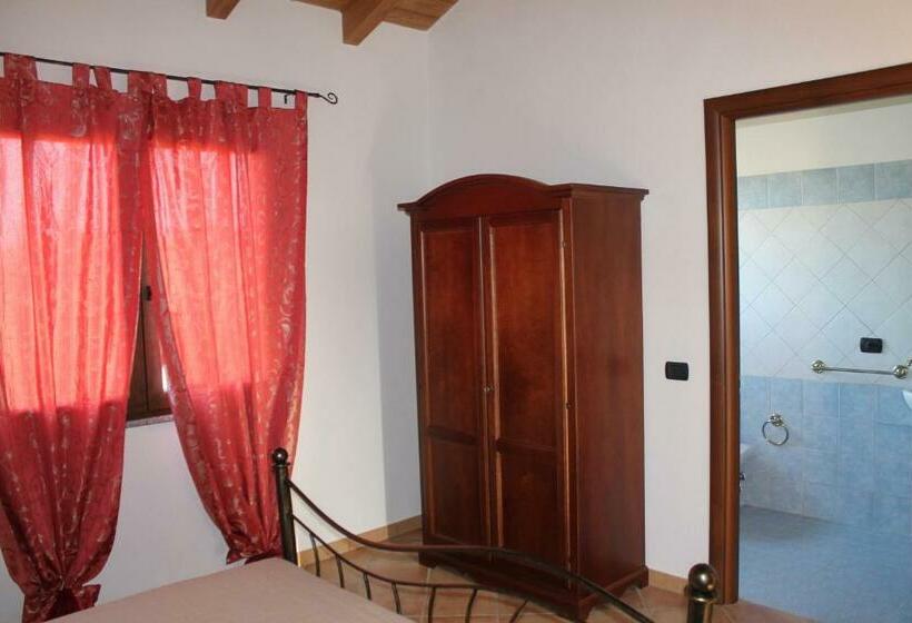 غرفة قياسية ثلاثية, Agriturismo Costa Verde