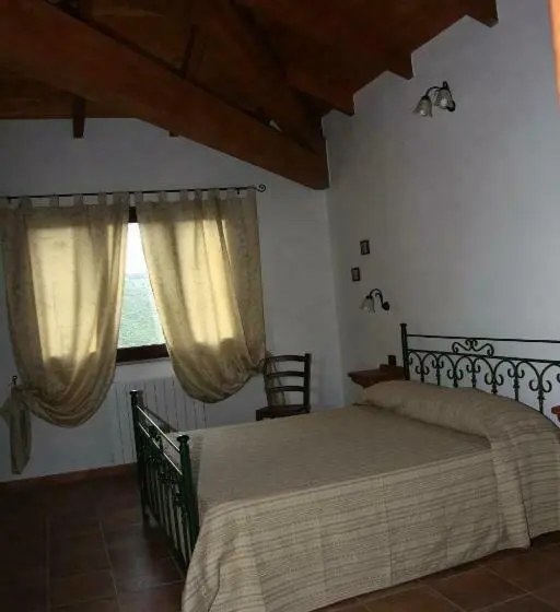 スタンダード４人部屋, Agriturismo Costa Verde