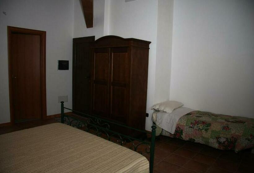 غرفة قياسية رباعية, Agriturismo Costa Verde