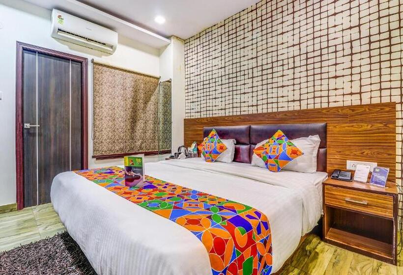 Трехместный Президентский, Fabhotel Sain Dass