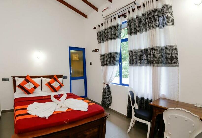 豪华房间, Ranmal Airport Transit