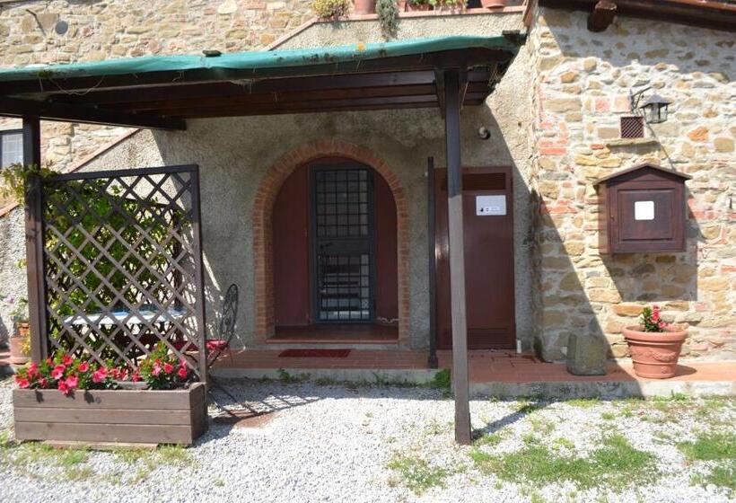 דירת חדר בקומת קרקע, Terre Di Melazzano   Le Case Di Chiara