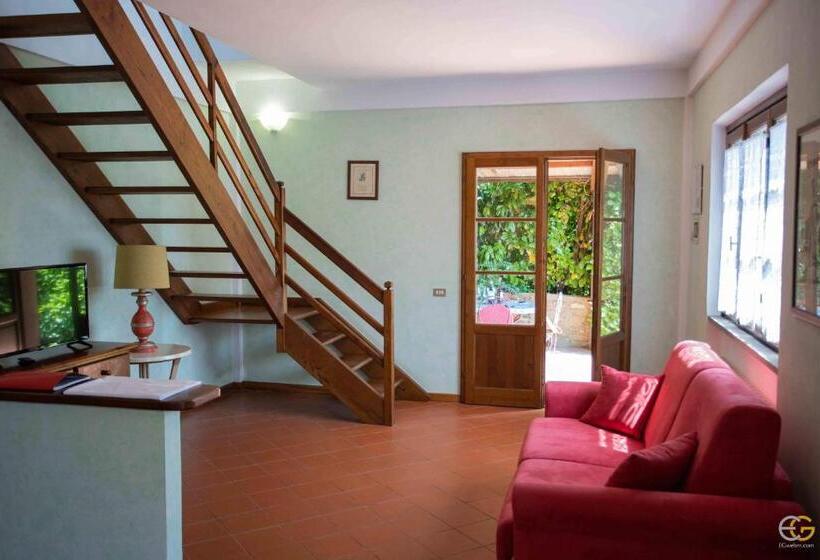 דירת חדר נוף לבריכה, Terre Di Melazzano   Le Case Di Chiara