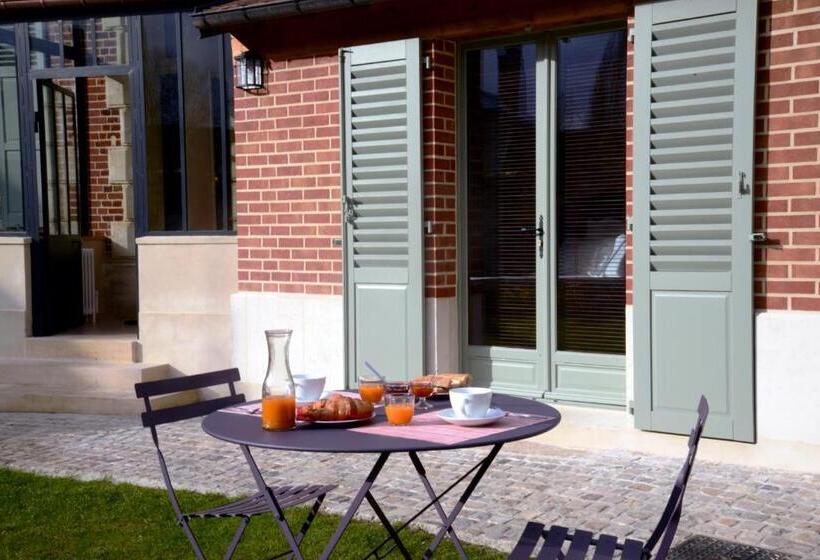 Номер Стандарт, Fab House Les Maisons Fabuleuses