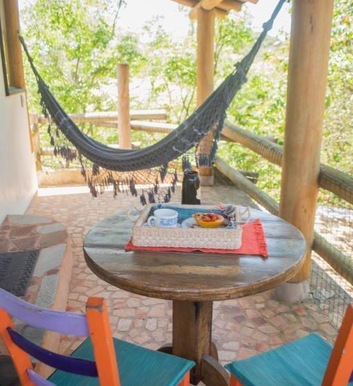 Estúdio Familiar, Pousada Gopak