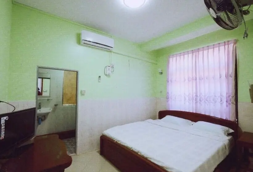 اتاق استاندارد, Saw Nyein San Guest House