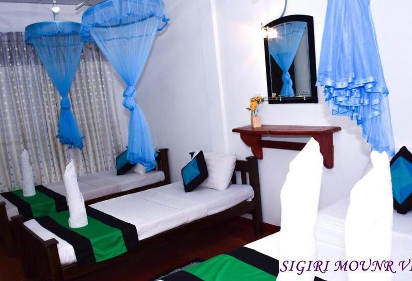 带花园景观和一个卧室的别墅, Sigiri Mount Villa & Restaurant