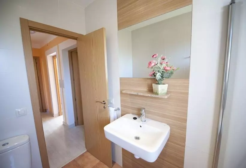 ３ベッドルームアパートメント, Apartamentos Maribel