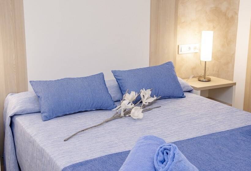 شقة 3 غرف, Apartamentos Maribel