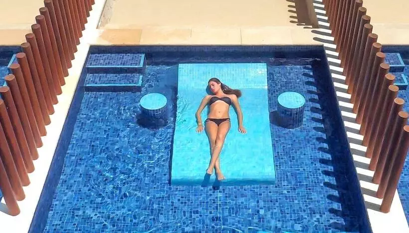 سوئیت جونیور پریمیوم, Barcelo Maya Caribe  All Inclusive