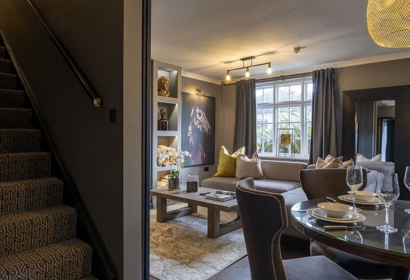 Дом 1 Спальня, Derwent Manor Boutique