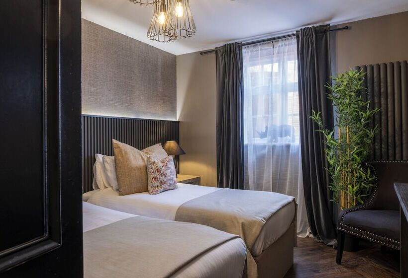 Дом 1 Спальня, Derwent Manor Boutique