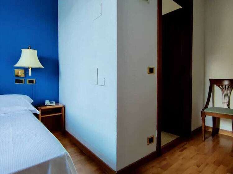 غرفة كلاسيكية فردية, Duca d'Aosta