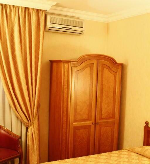 חדר סטנדרט יחיד, Pace Helvezia