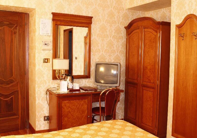 חדר סטנדרט, Pace Helvezia