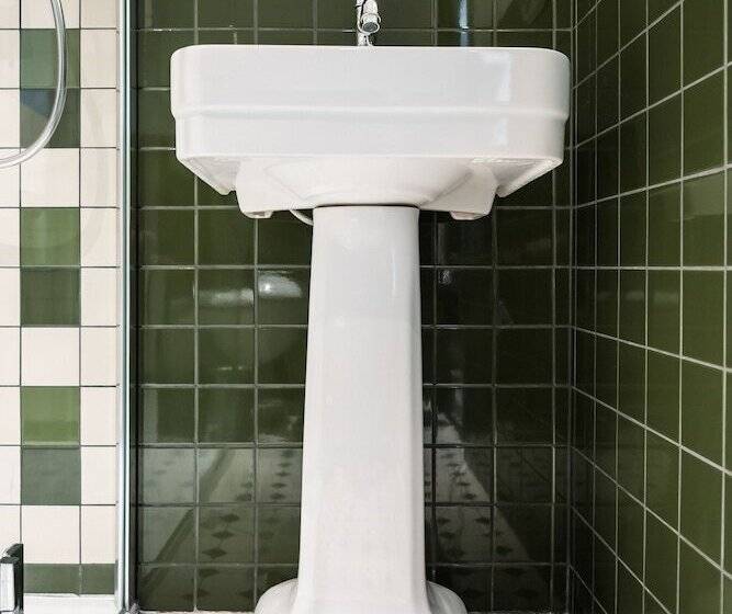 اتاق استاندارد, Kraft