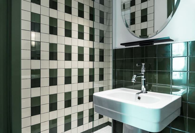 اتاق استاندارد, Kraft