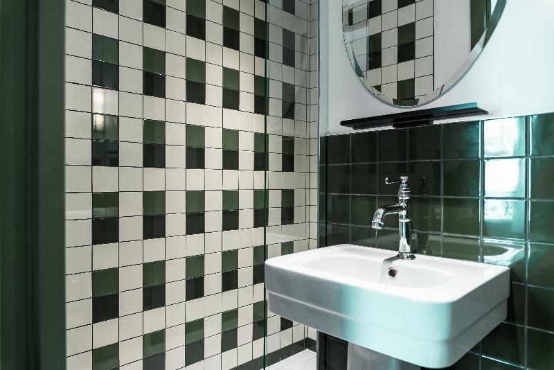 اتاق استاندارد, Kraft