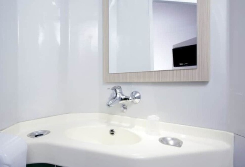 Номер Стандарт, Premiere Classe St Brieuc Tregueux