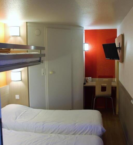 غرفة قياسية ثلاثية سرير بطابقين, Premiere Classe St Brieuc Tregueux