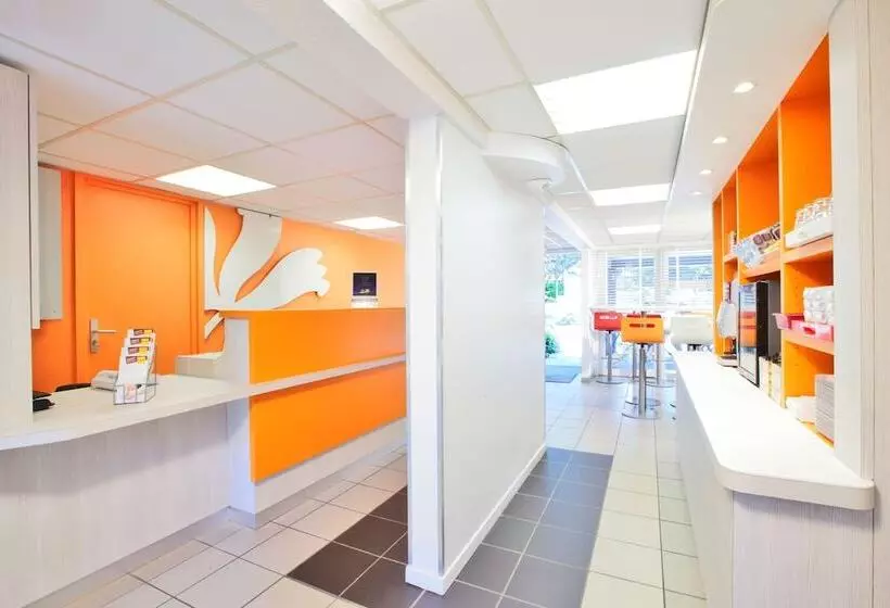 スタンダードルーム, Premiere Classe Valenciennes Ouest Petite Foret