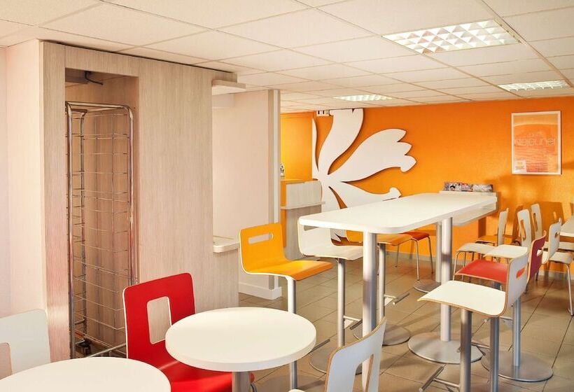 스탠다드 룸, Premiere Classe Valenciennes Ouest Petite Foret