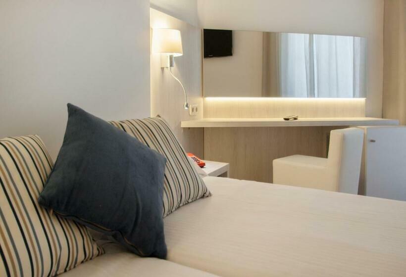 اتاق اساندارد با چشمانداز جانبی به دریا, Sentido Fido Tucan   Adults Only