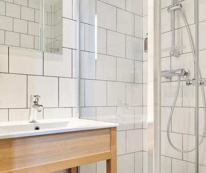 اتاق استاندارد, Hôtel Stanley By Happyculture