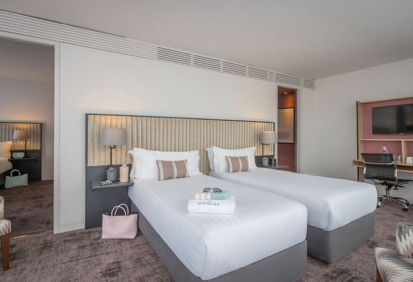 四人豪华间, The Spencer