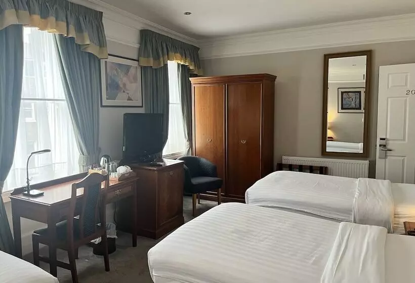 スタンダードトリプルルーム, Staunton Hotel   B&b