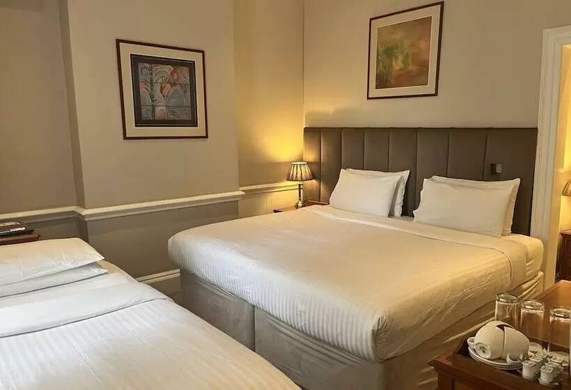 スタンダードトリプルルーム, Staunton Hotel   B&b
